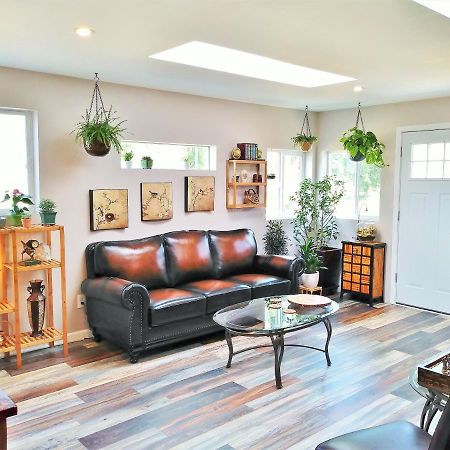 Sauna & Steam Larch Avenue Getaway Villa Port Angeles Esterno foto