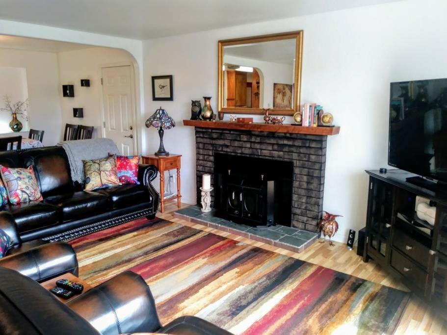 Sauna & Steam Larch Avenue Getaway Villa Port Angeles Esterno foto